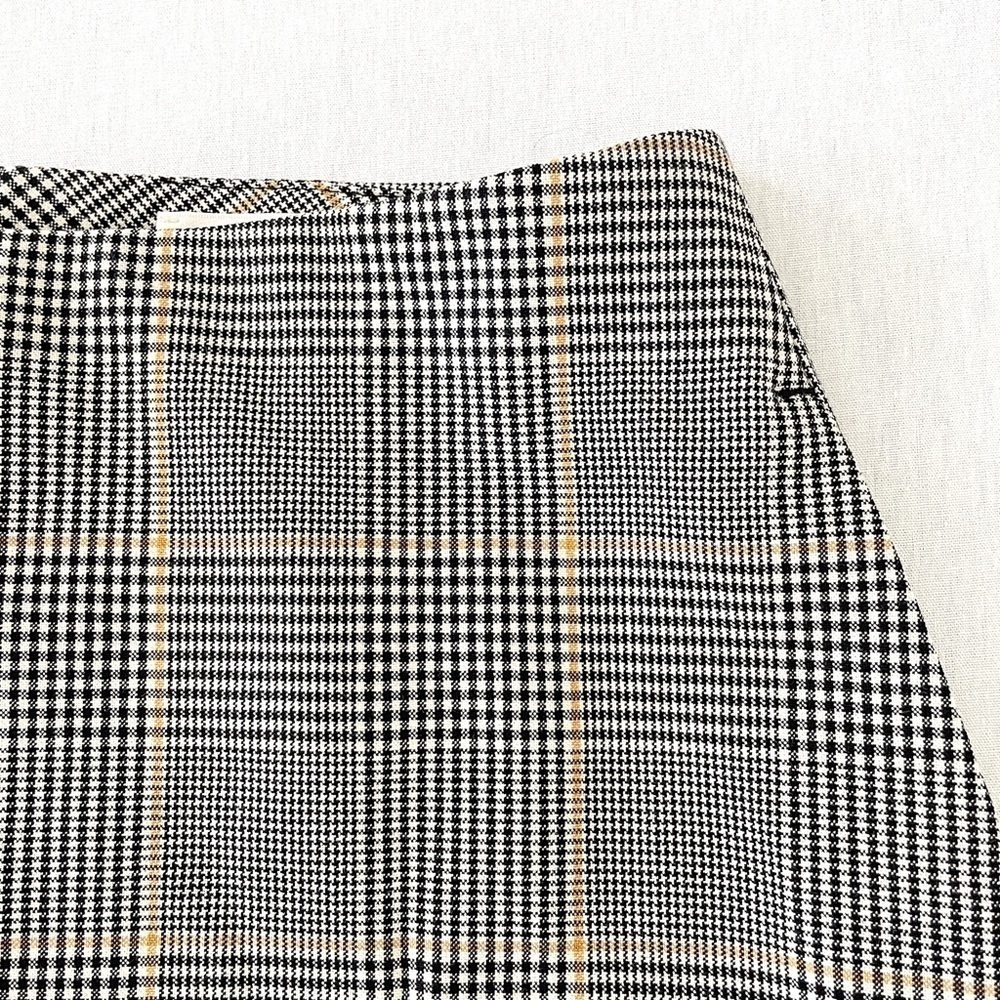 Aritzia Wilfred New Classic Plaid Mini Skirt - Picture 3 of 7